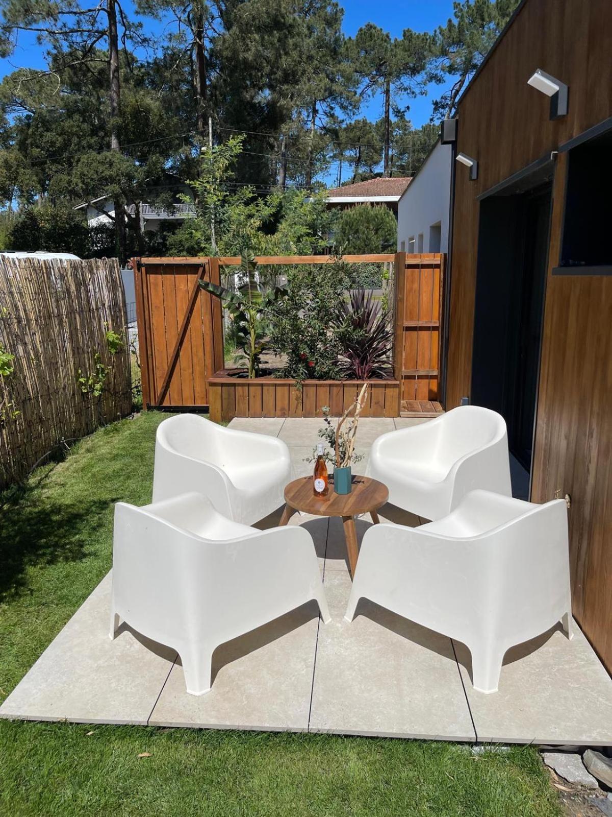 Brand New Tiny House At The End Of Golf, Classe 5 Etoiles *