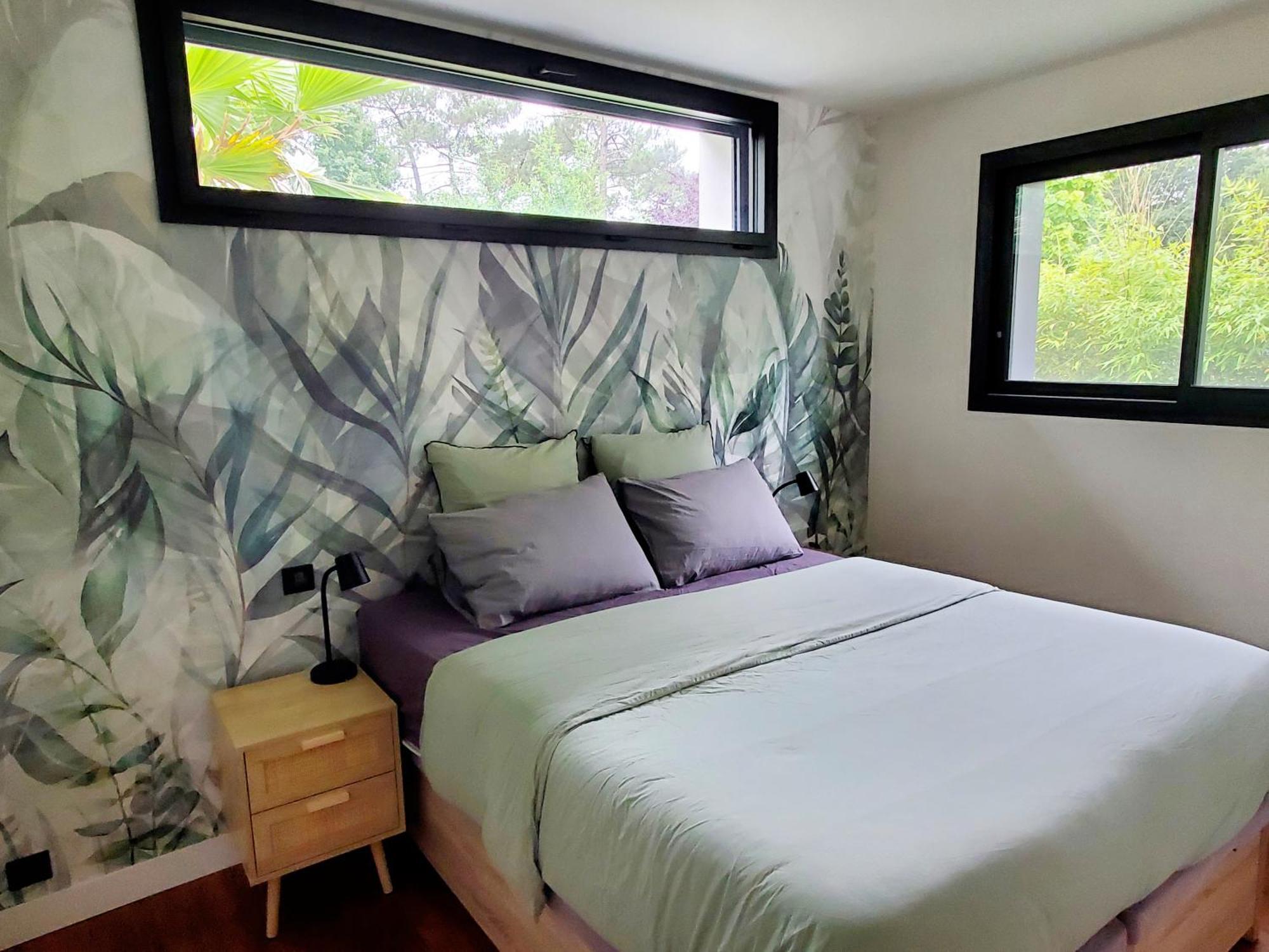 Hébergement de vacances Brand New Surf At The End Of Golf, Classe 5 Etoiles