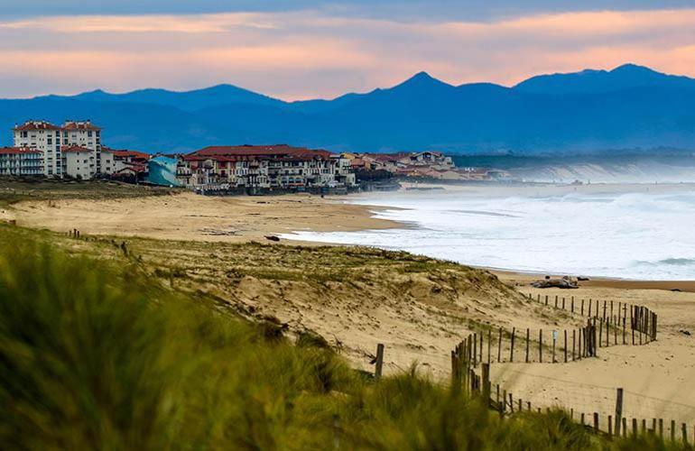 Brand New Surf At The End Of Golf, Classe 5 Etoiles Hébergement de vacances *